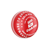 Balles de cricket rouges