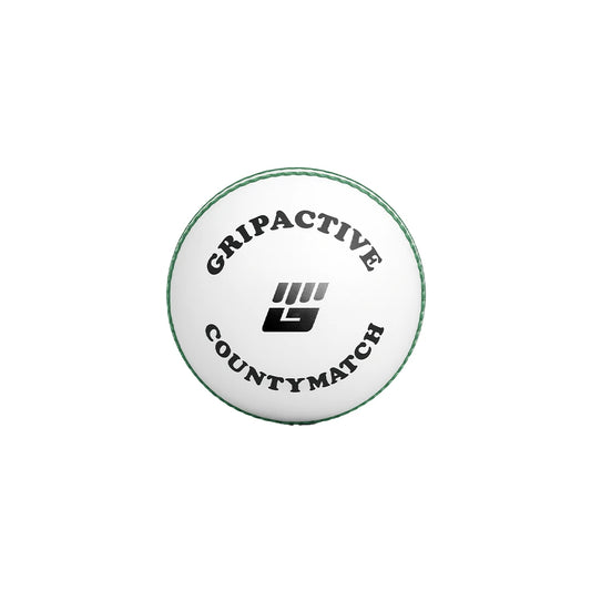 Balle de cricket blanche