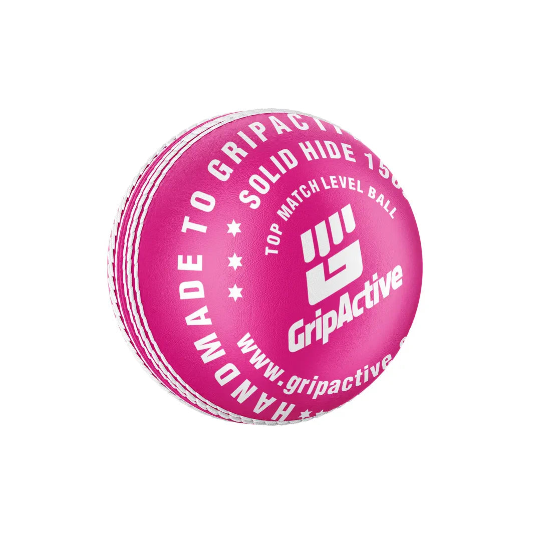 Balle de cricket rose